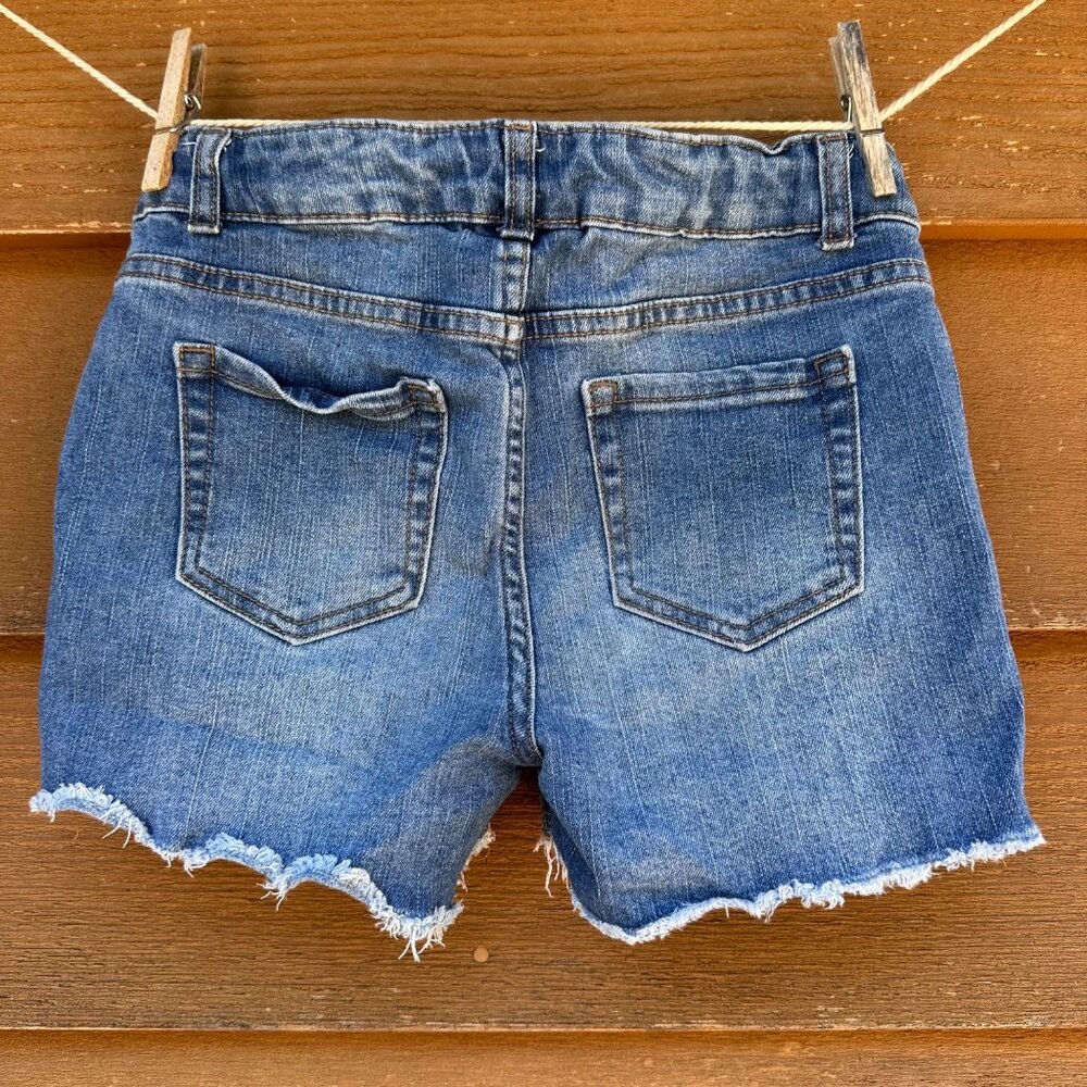 Cat & Jack Girls Distressed Denim Shorts L 10/12 Blue Lace Patch Details Frayed - Picture 4 of 9